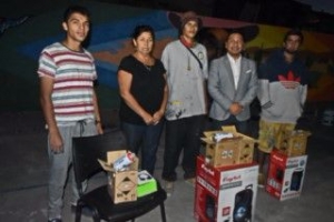 3 [320x200]-compressed