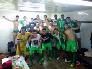 IMG_sklqt3 [320x200]-compressed