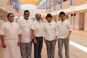 22554933_1584462091645228_8781906835675138338_n-compressed