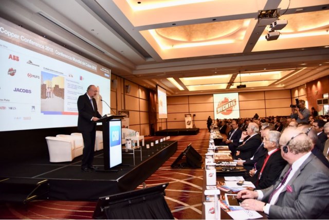 Ministro-Prokurica-destaca-compromiso-del-Gobierno-a-inversionistas-para-destrabar-proyectos-.-. [640x480]