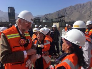 Ministro-Prokurica-supervisa-en-terreno-inicio-de-obras-del-proyecto-modernizador-de-la-fundición-Hernán-Videla-Lira-7 [640x480]