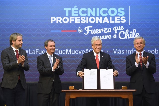 _srq0148.jpg__1440x2000_q85_subsampling-2 (Copiar)