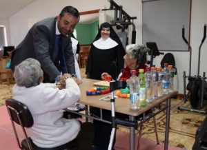 Dc3vDZbXkAEc-Fh [640x480]