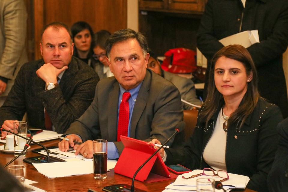 34689273_2075341106069587_6000461623414751232_n