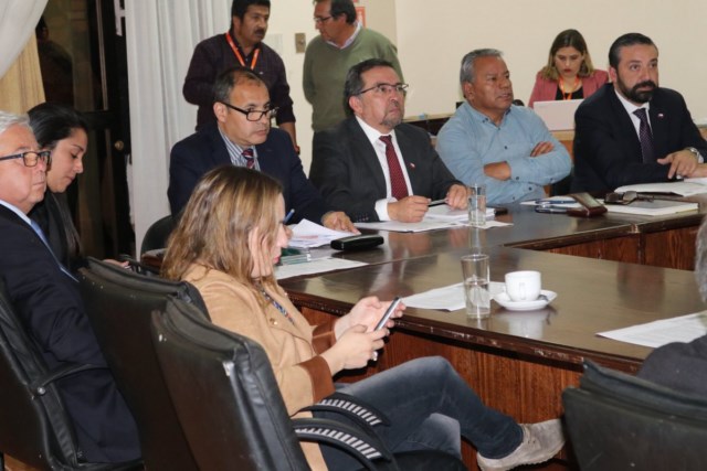 Di-hmxIW0AAN2nY [640x480]