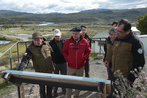 min_walker_-_parques_nacionales_1.jpg__1440x2000_q70_subsampling-2