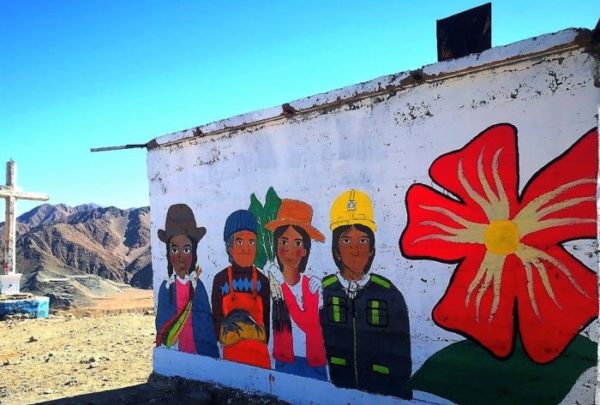 Por Todas Mural Día Internacional de la Mujer