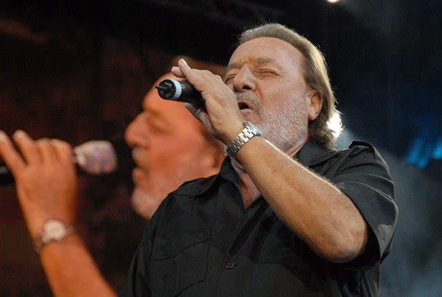 60172_10151235392500115_1782807983_n