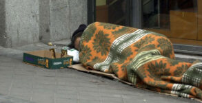 indigente-mendigo-ssin-techo
