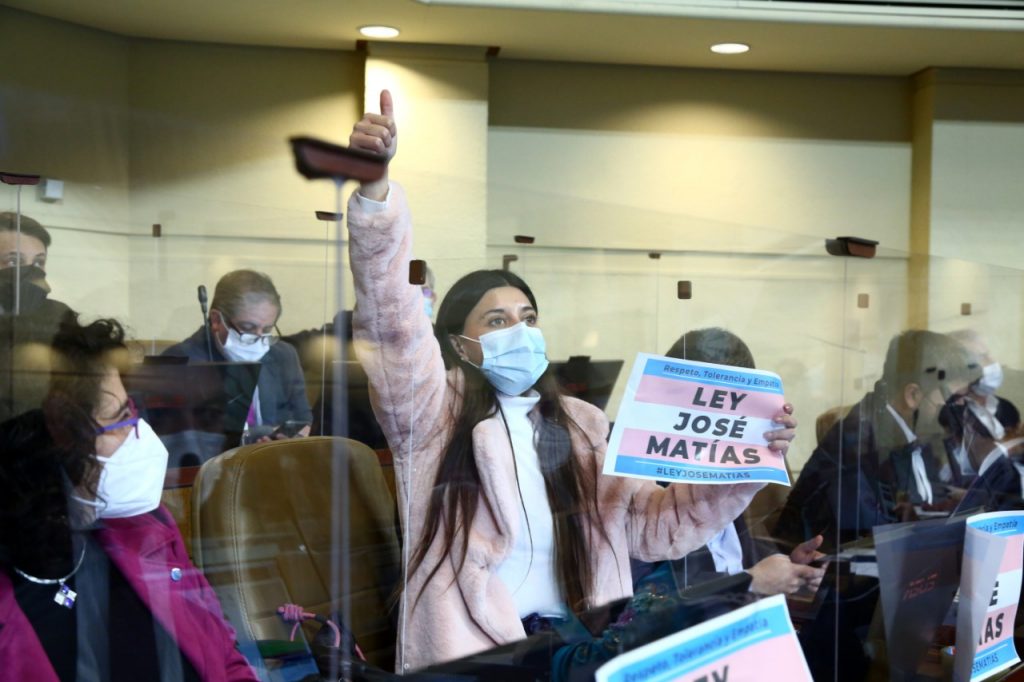 94706fd3-d70a-426f-b614-e02f8c33b2e3-1024x682