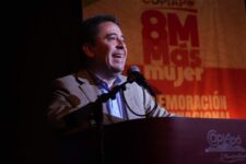 facebook_1678298219124_7039292933667006513