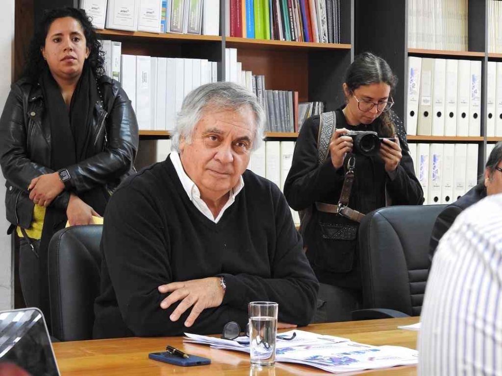 61594D59-081B-4978-BEA0-C7DE6DE1459C-compressed (1)