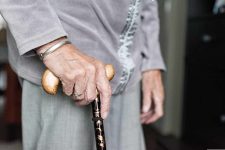 adulto-mayor-compressed