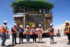 CaseronesCamión Híbrido-5-compressed